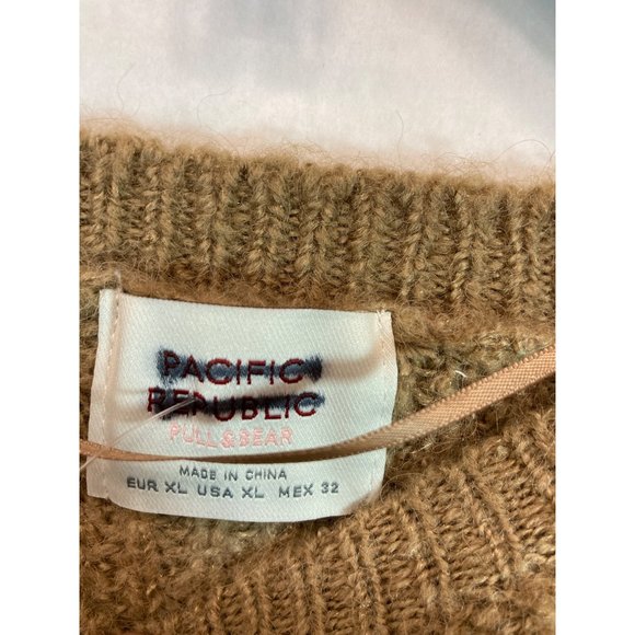 Women's Beige Extra Large Fashion Sweater - Stylish & Versatile Shirt for Casual - Picture 3 of 4